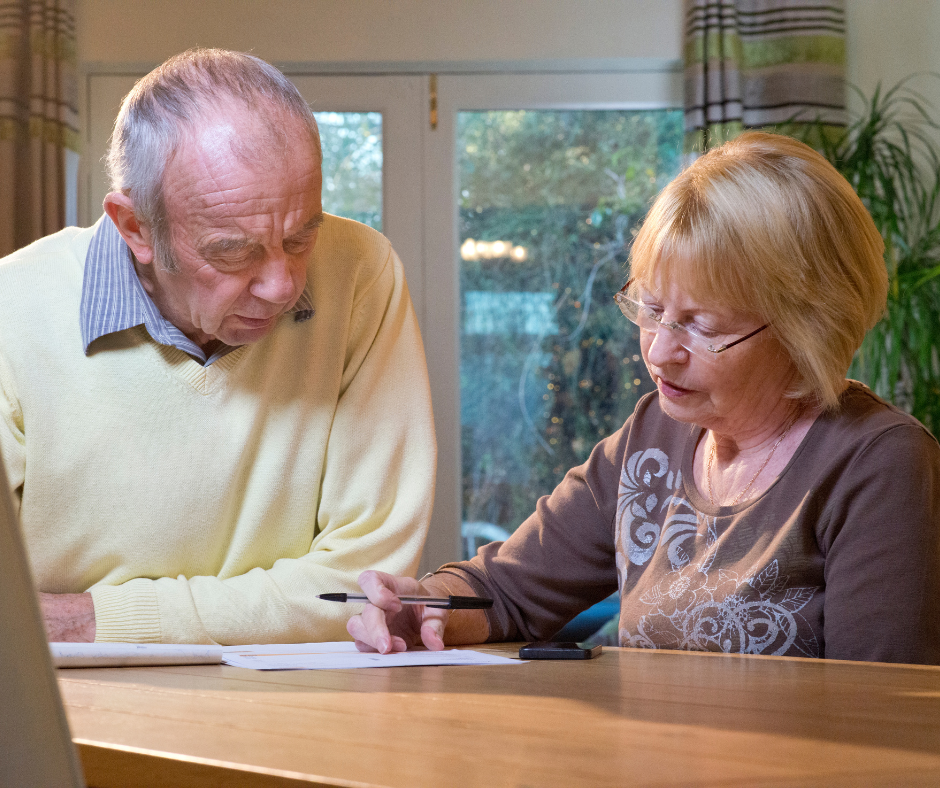 How to Talk With Your Elderly Relatives About Their Finances